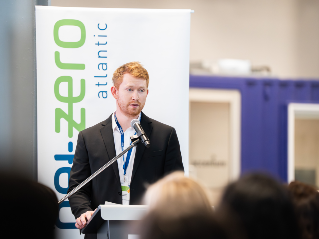 Integrative Nanotech’s Brenden Nickerson presents at the ECT Showcase.