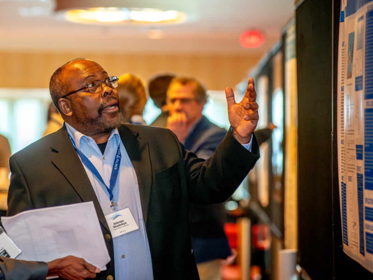 Poster presenter from the 2024 forum